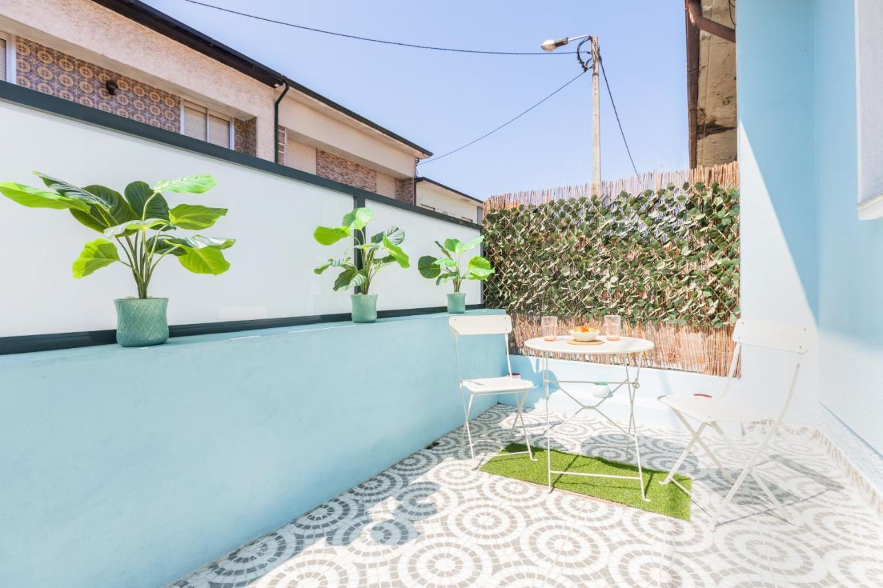 Casa Azul At Jardim Do Morro By Bnbird فيلا نوفا دي غايا المظهر الخارجي الصورة
